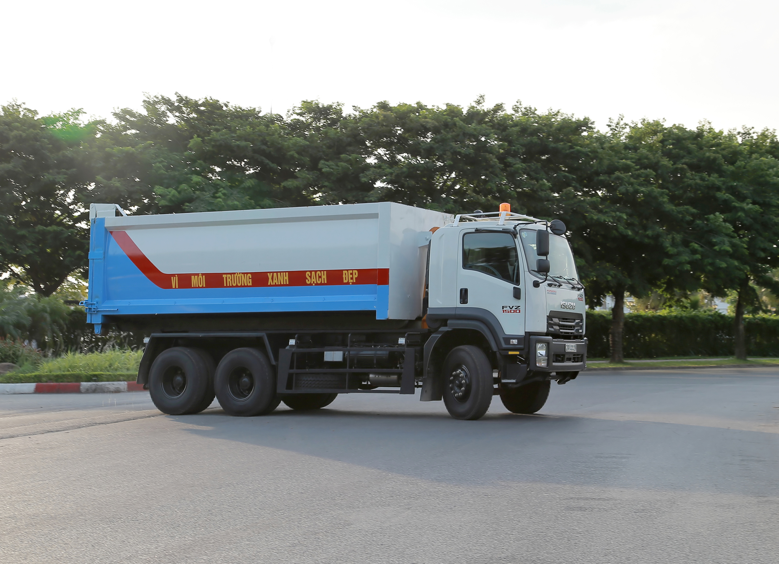 Xe Hooklift